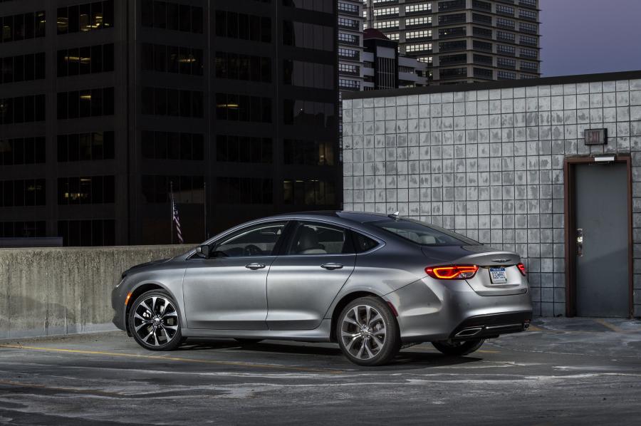  Chrysler 200C (UF) 2014 года  (фото 22 из 50)